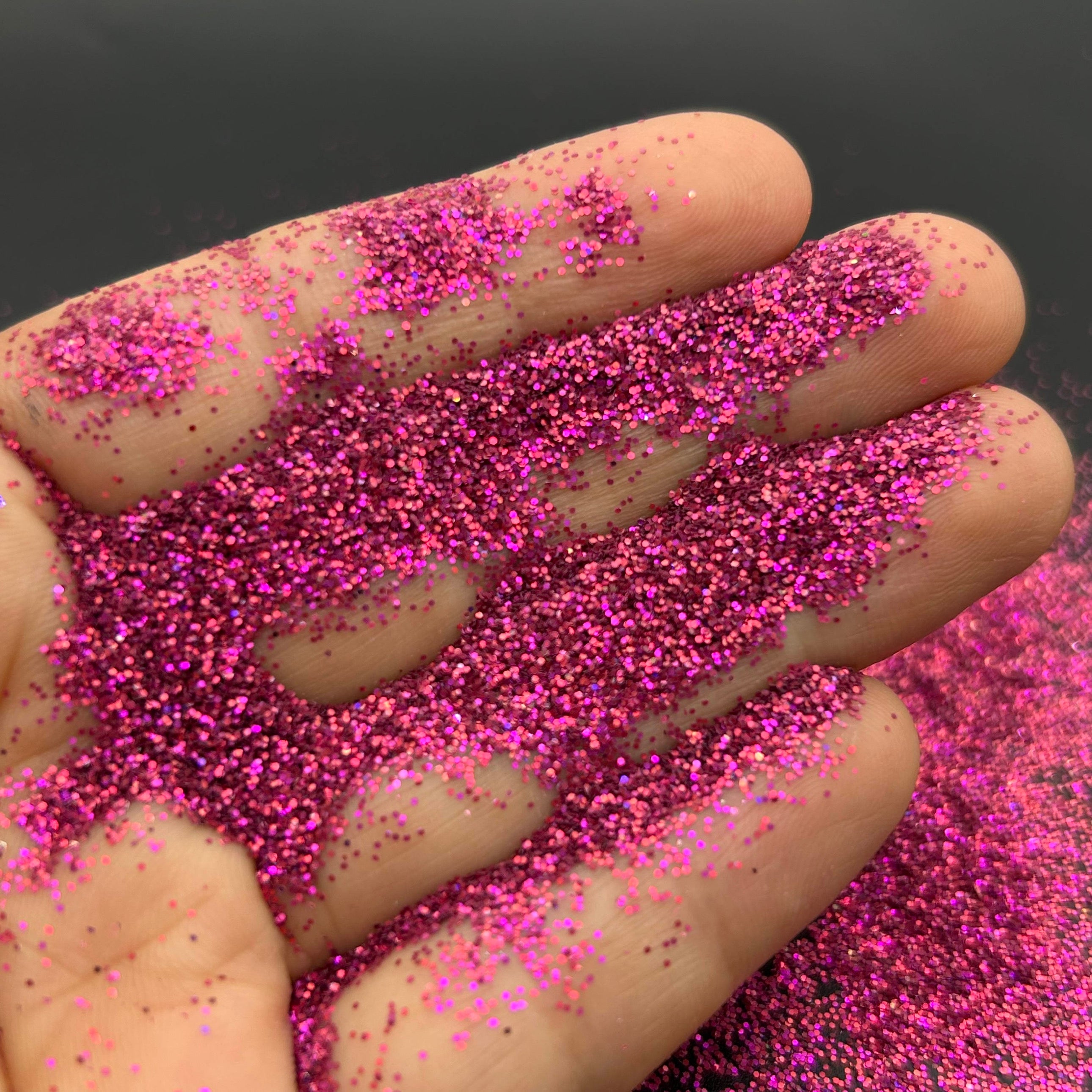 Fine Glitter, Love Island