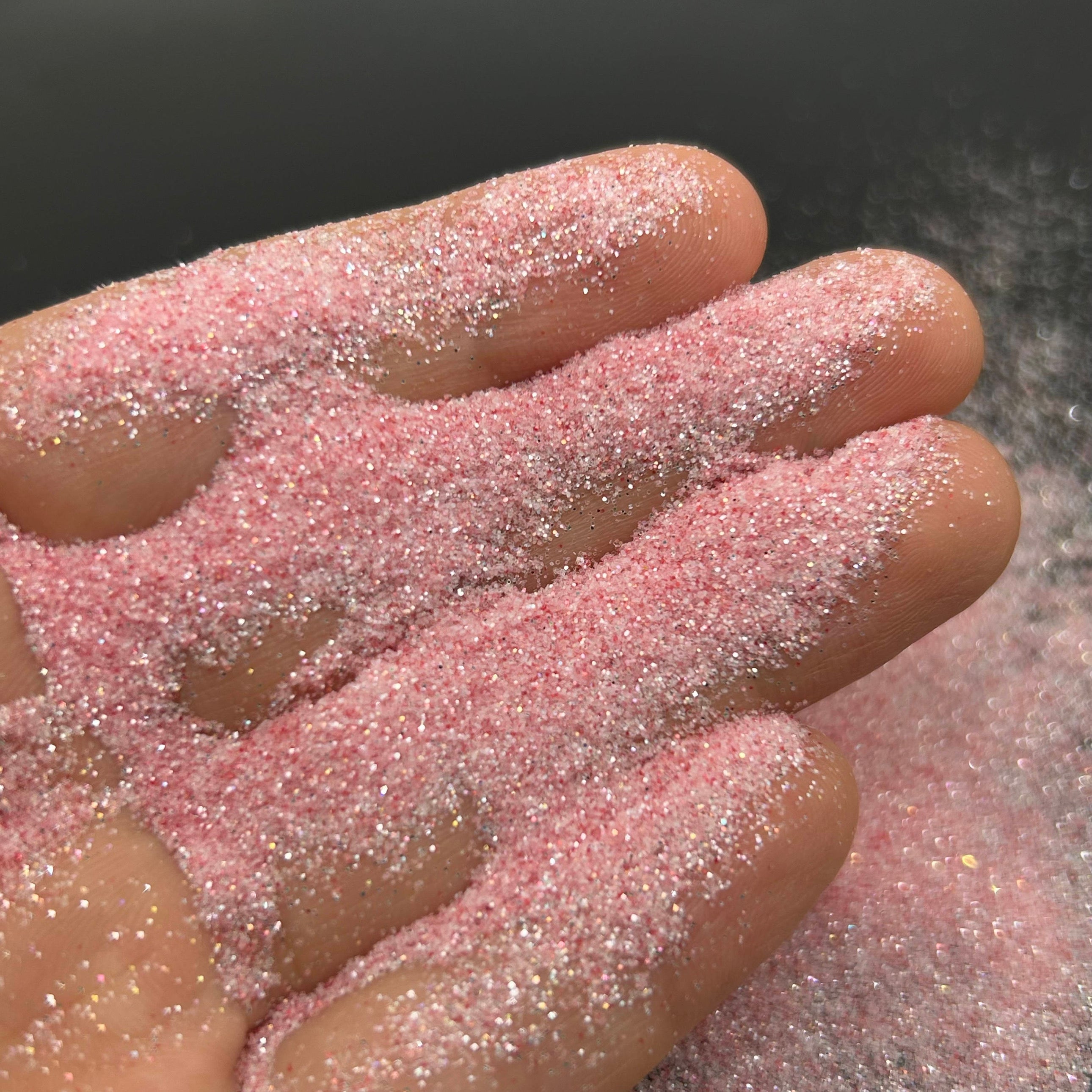 Fine Glitter, Glinda