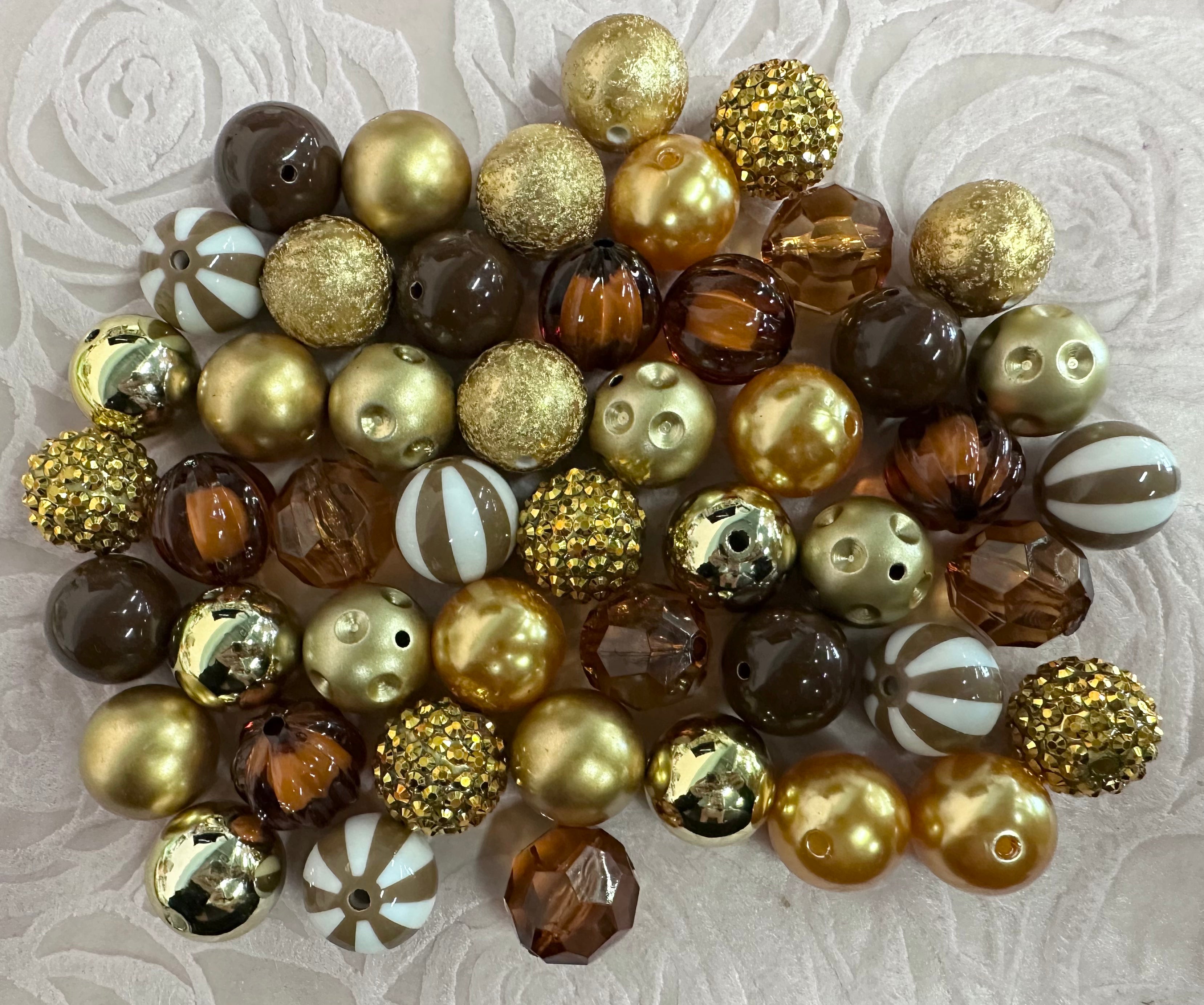 20mm Beads, Brown/Gold Mix. 50 pcs/bag
