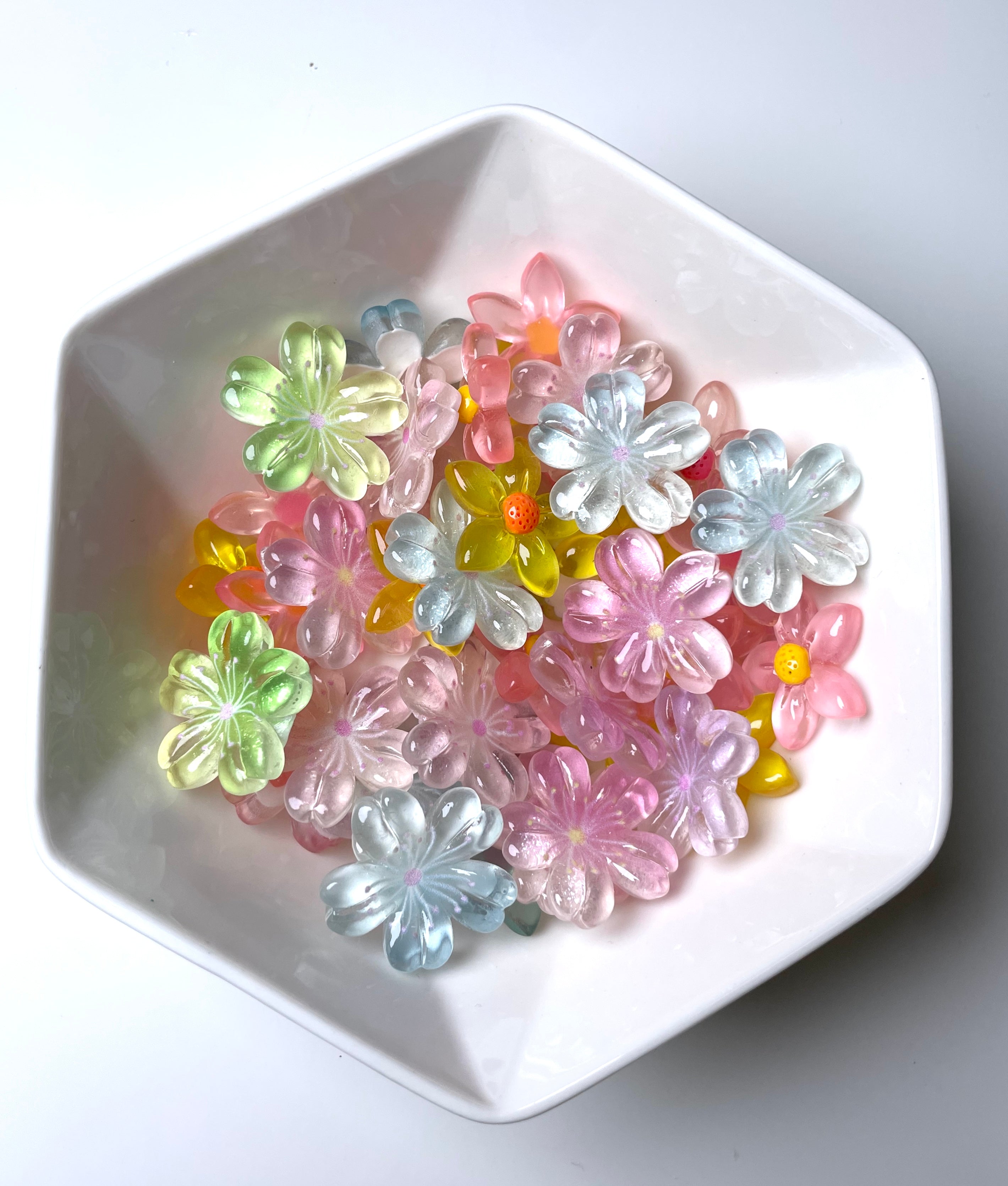 Resin Cabochon, Clear Flowers