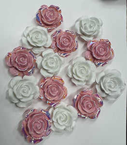 Resin Cabochon, Roses, Charms. White and Pink Roses