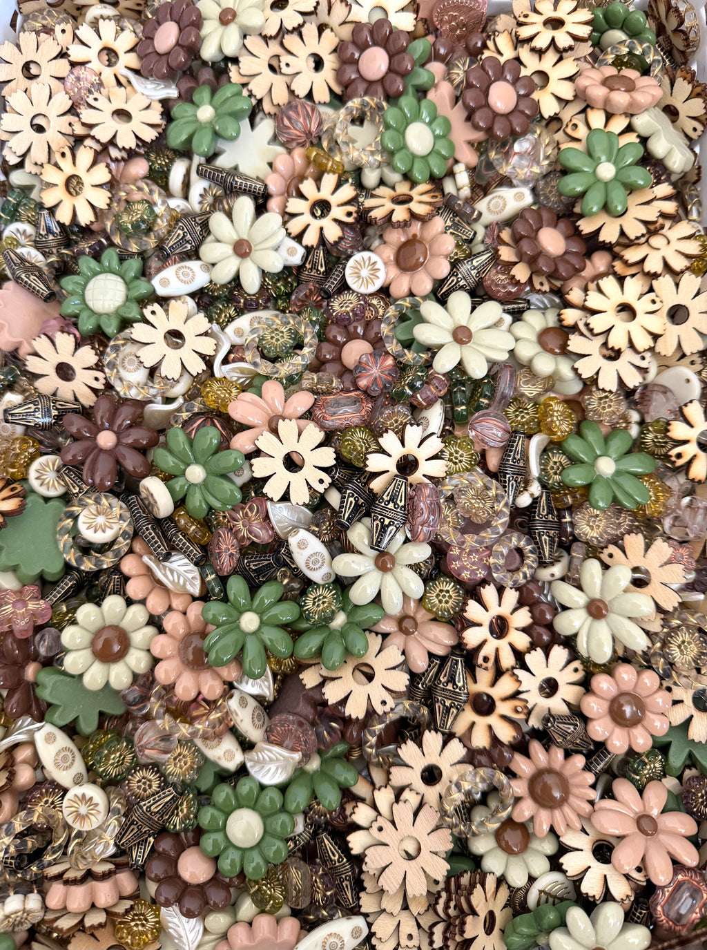 Wildflower Wednesday- Flat Back Flower & Charm Mixes, Assorted Colors