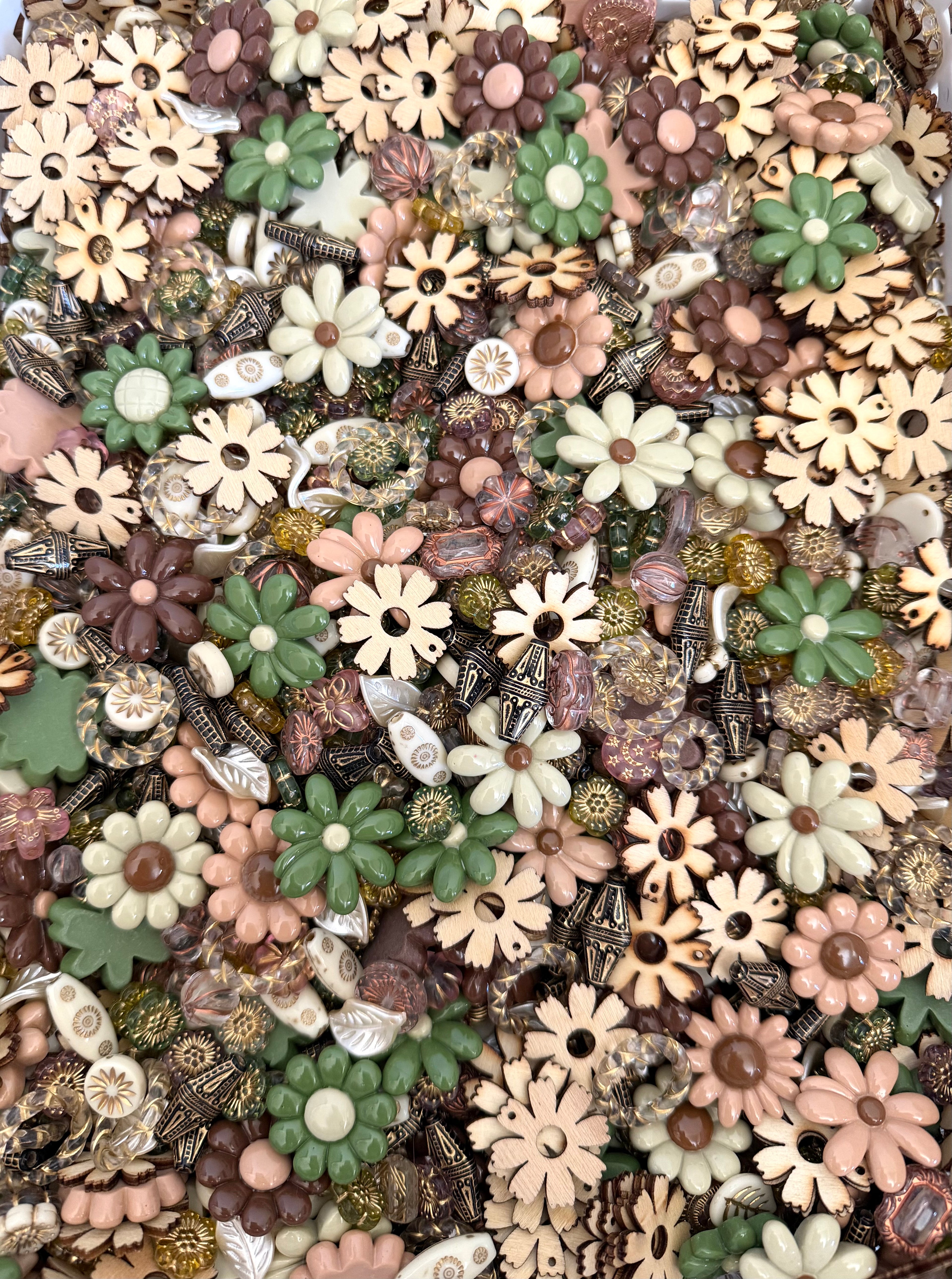 Wildflower Wednesday- Flat Back Flower & Charm Mixes, Assorted Colors