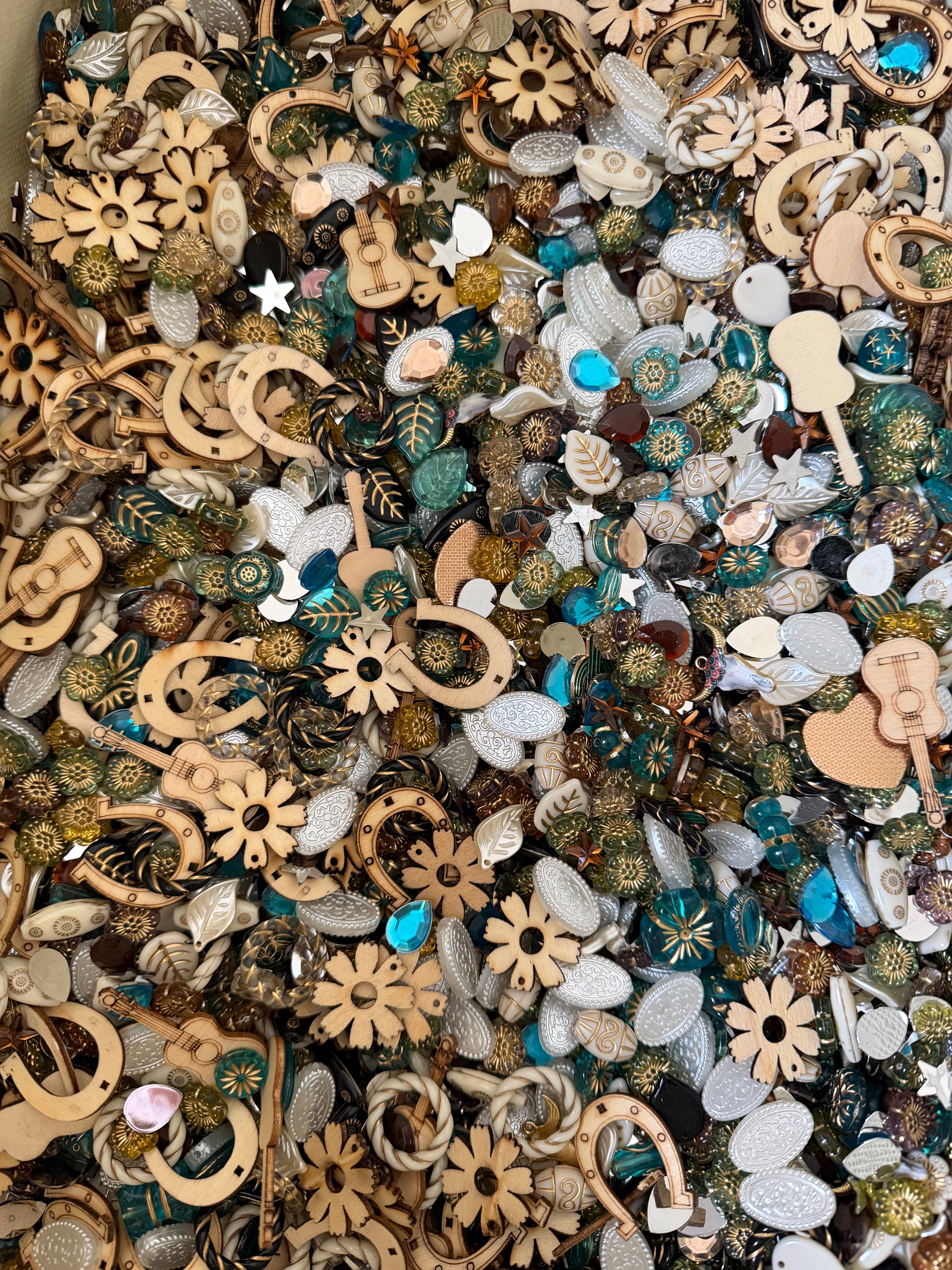 Wildflower Wednesday- Flat Back Flower & Charm Mixes, Assorted Colors