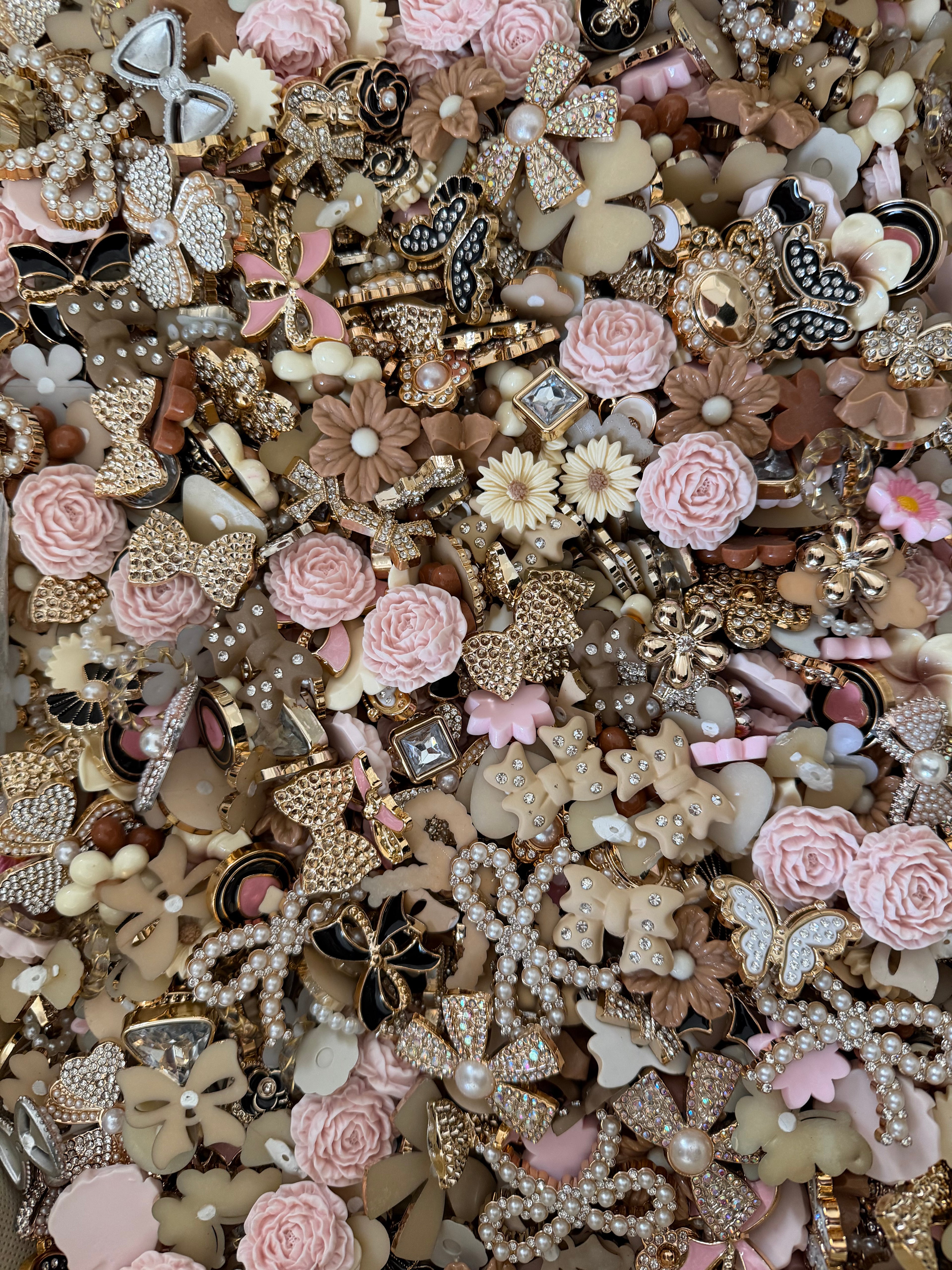 Wildflower Wednesday- Flat Back Flower & Charm Mixes, Assorted Colors