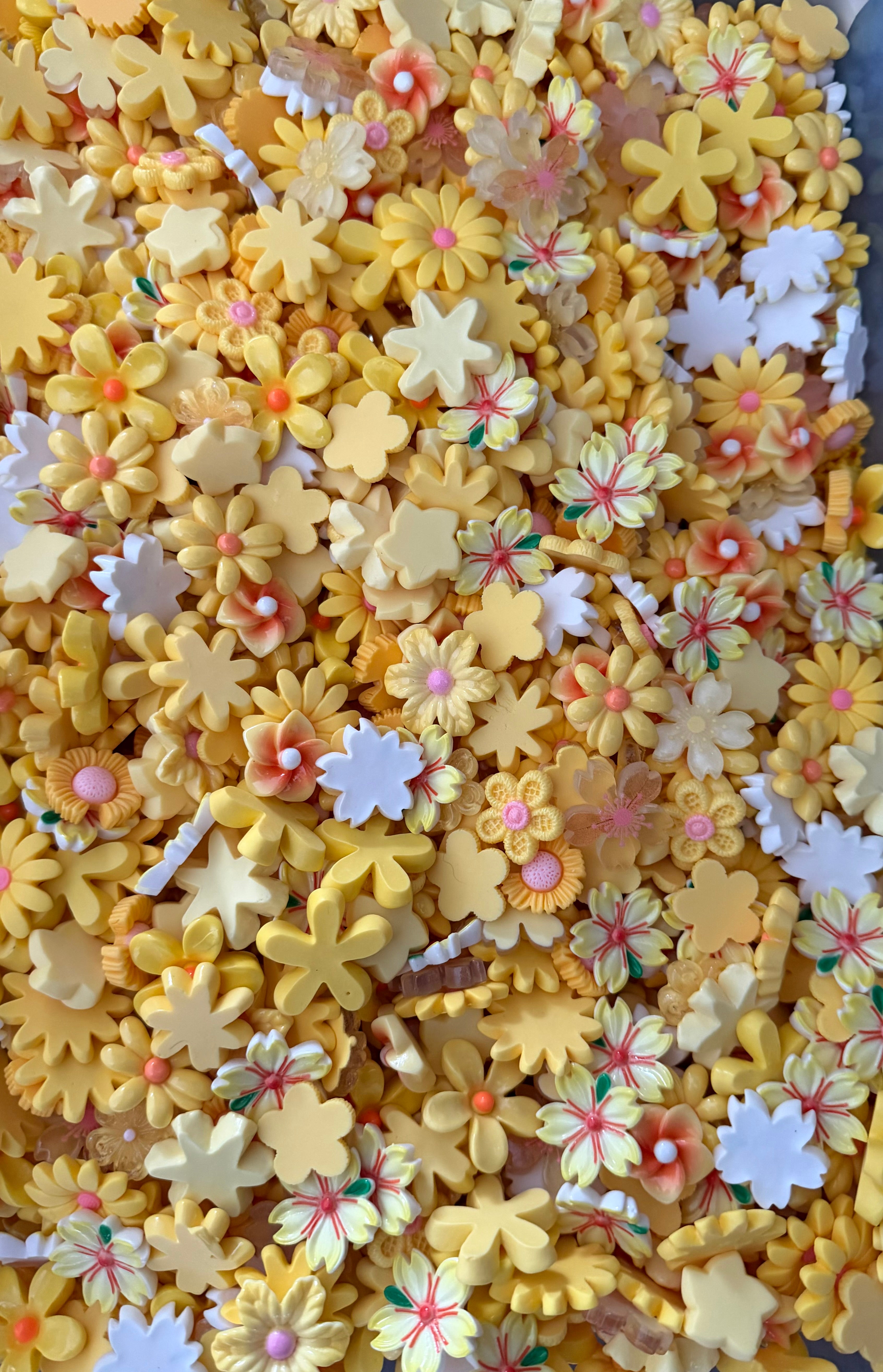 Wildflower Wednesday- Flat Back Flower & Charm Mixes, Assorted Colors