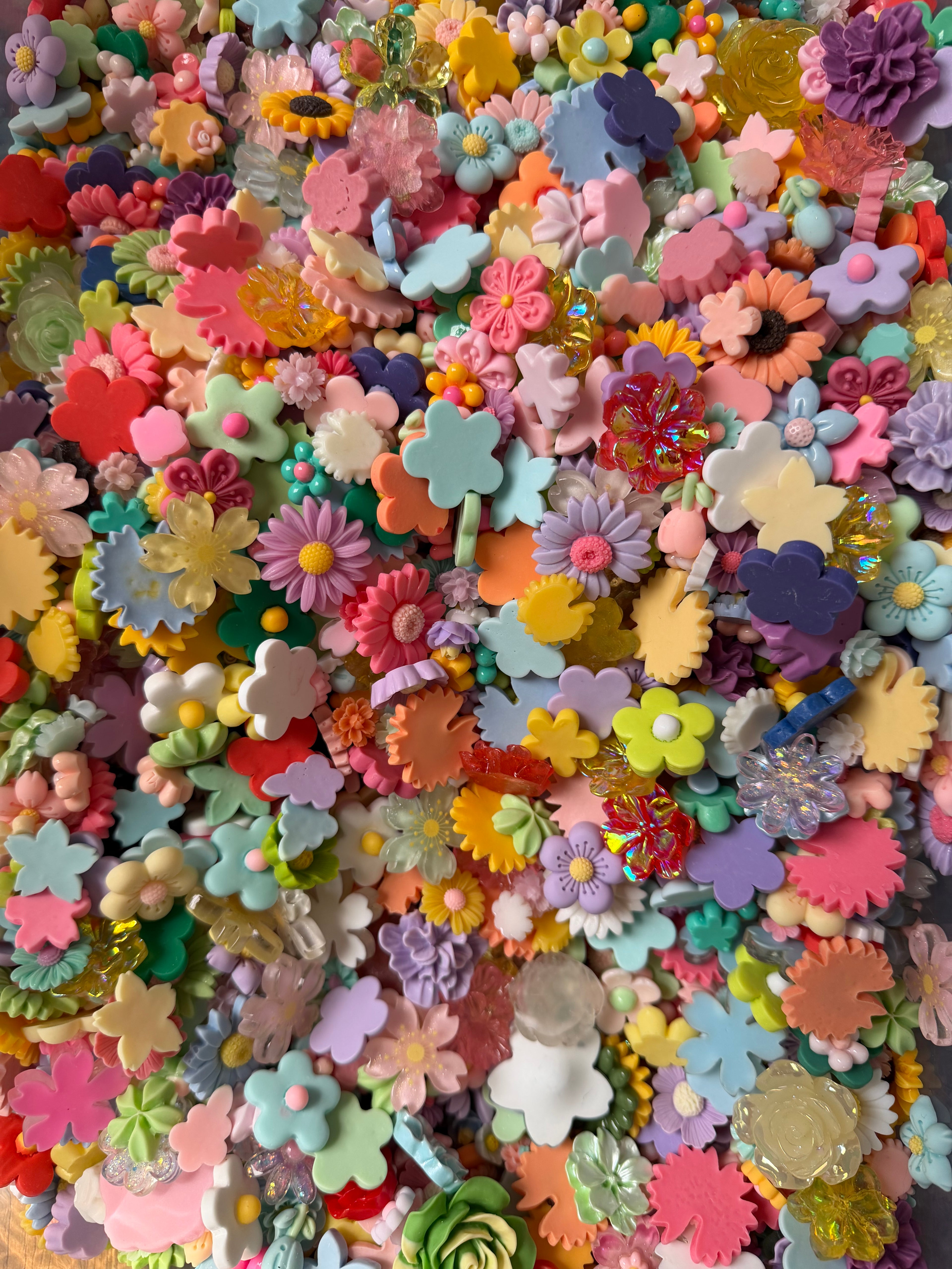 Wildflower Wednesday- Flat Back Flower & Charm Mixes, Assorted Colors