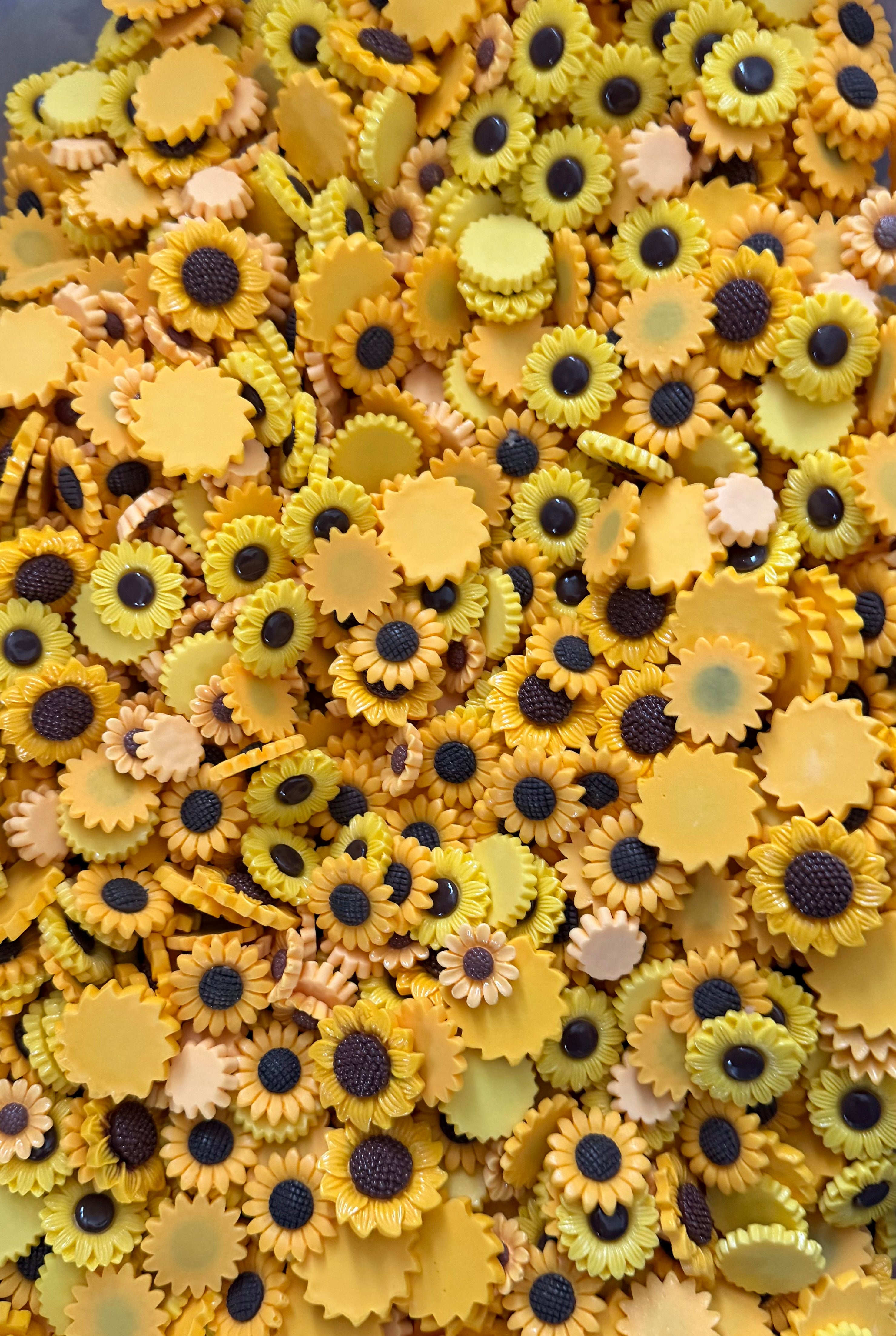 Wildflower Wednesday- Flat Back Flower & Charm Mixes, Assorted Colors