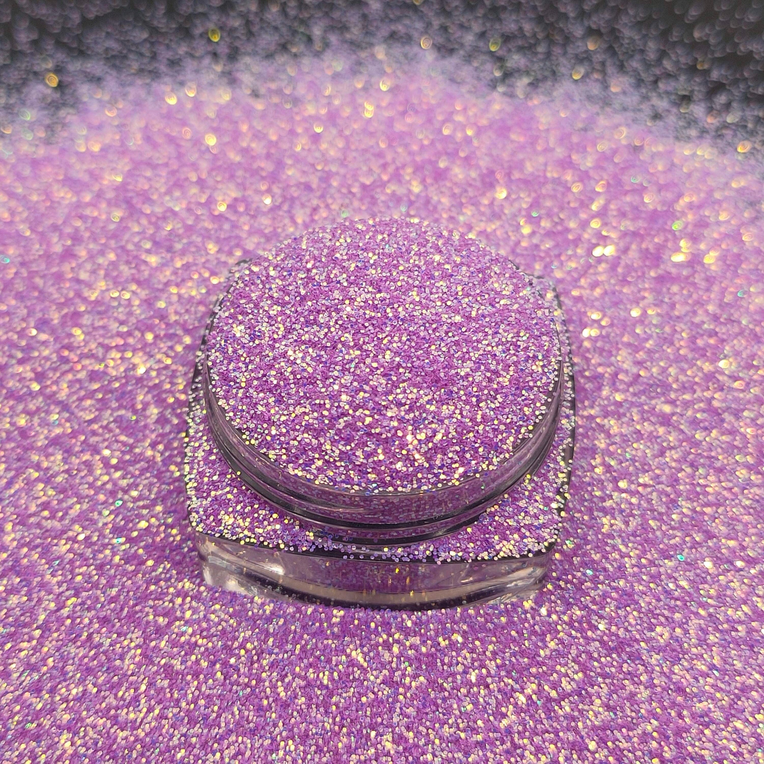Fine Glitter, Boo