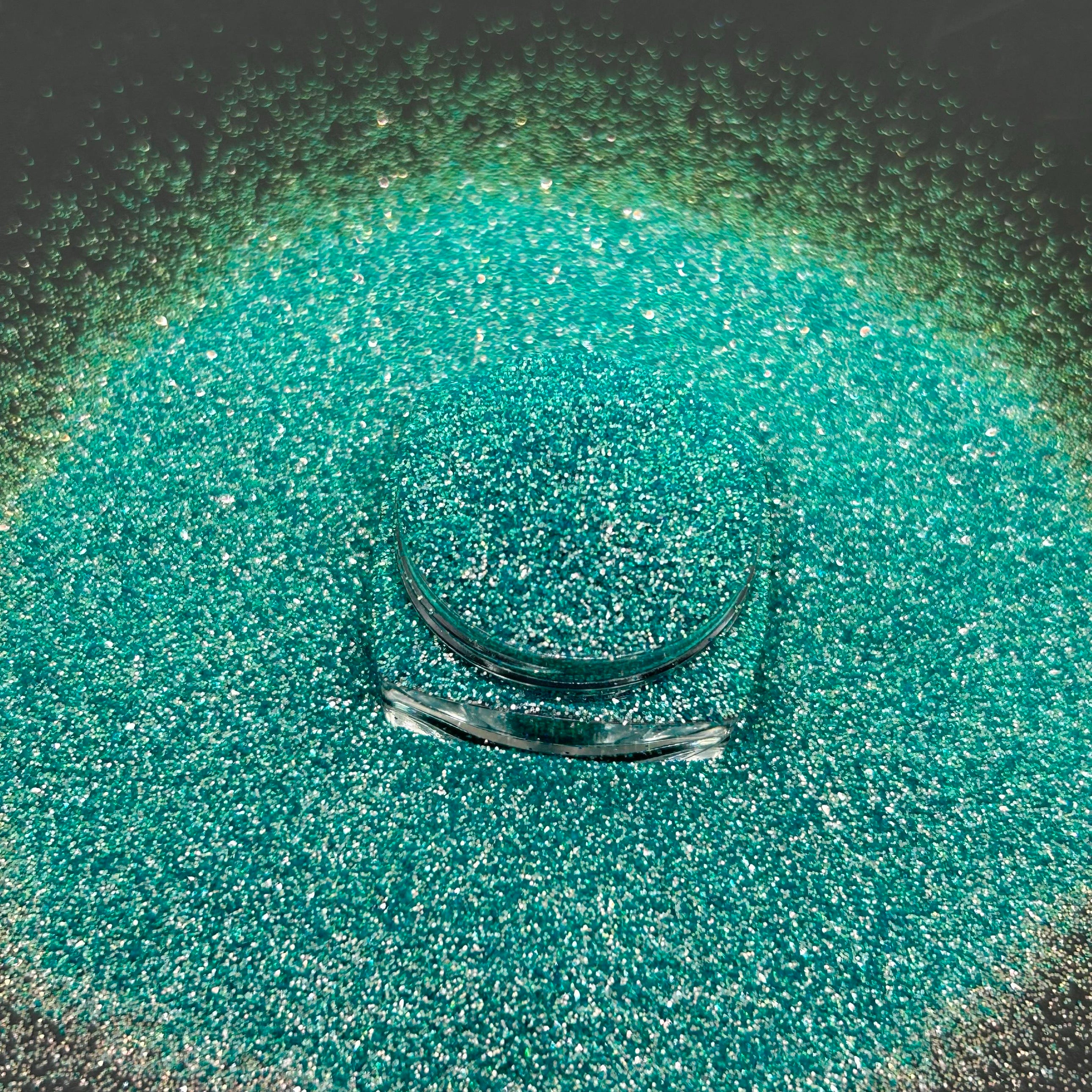 Fine Glitter, Evergreen