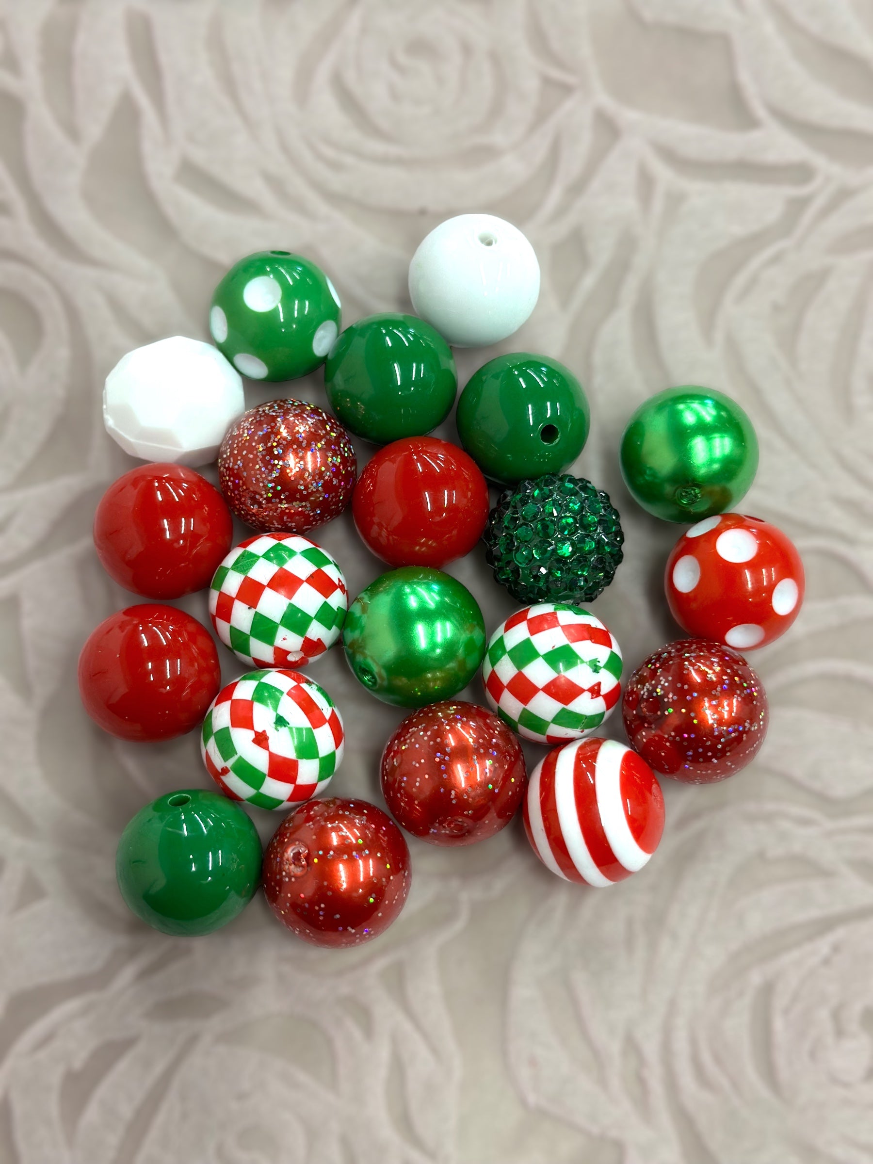 20 mm Bubblegum Beads, 50 pcs/bag. Assorted colors.