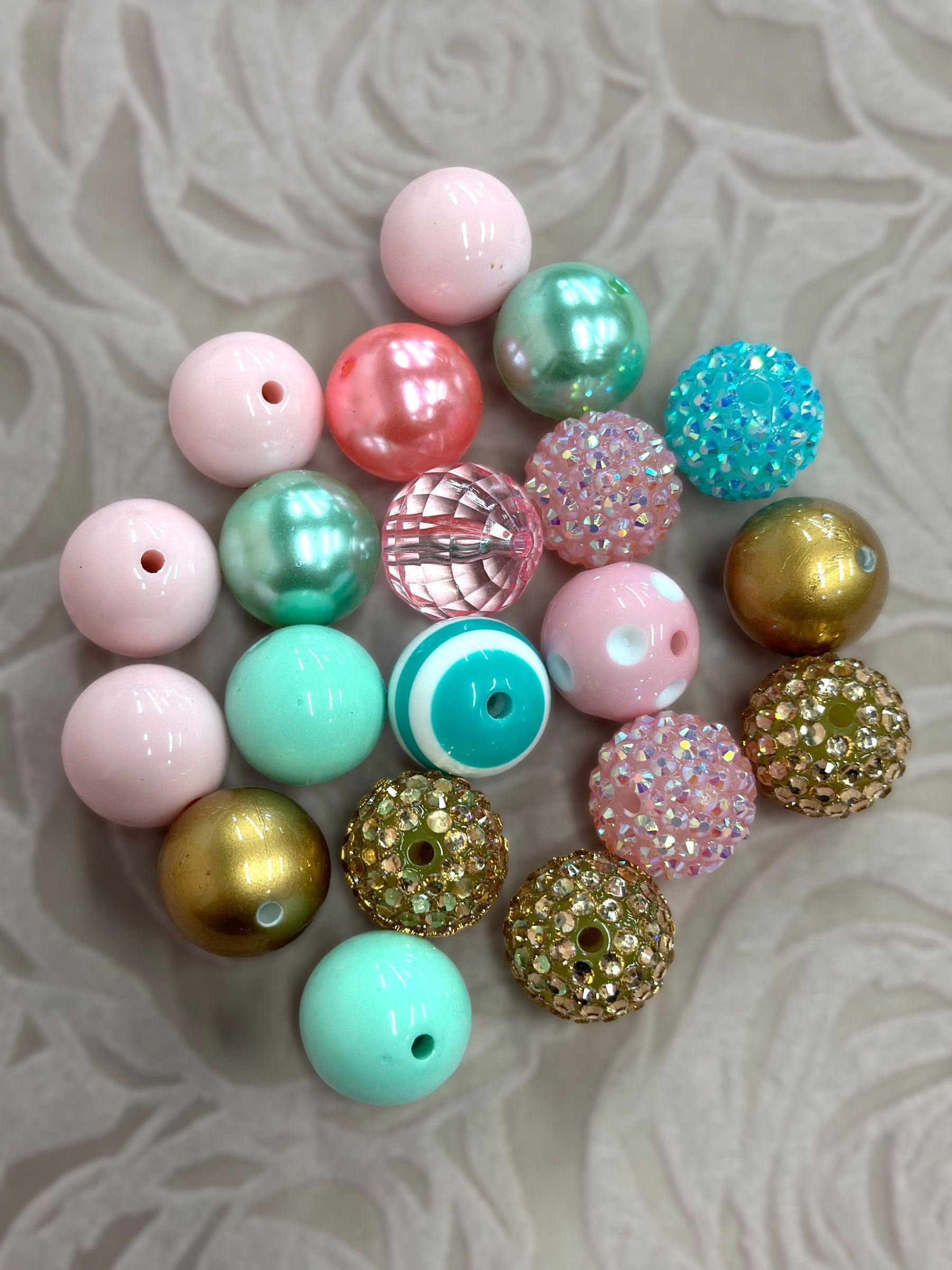 20 mm Bubblegum Beads, 50 pcs/bag. Assorted colors.
