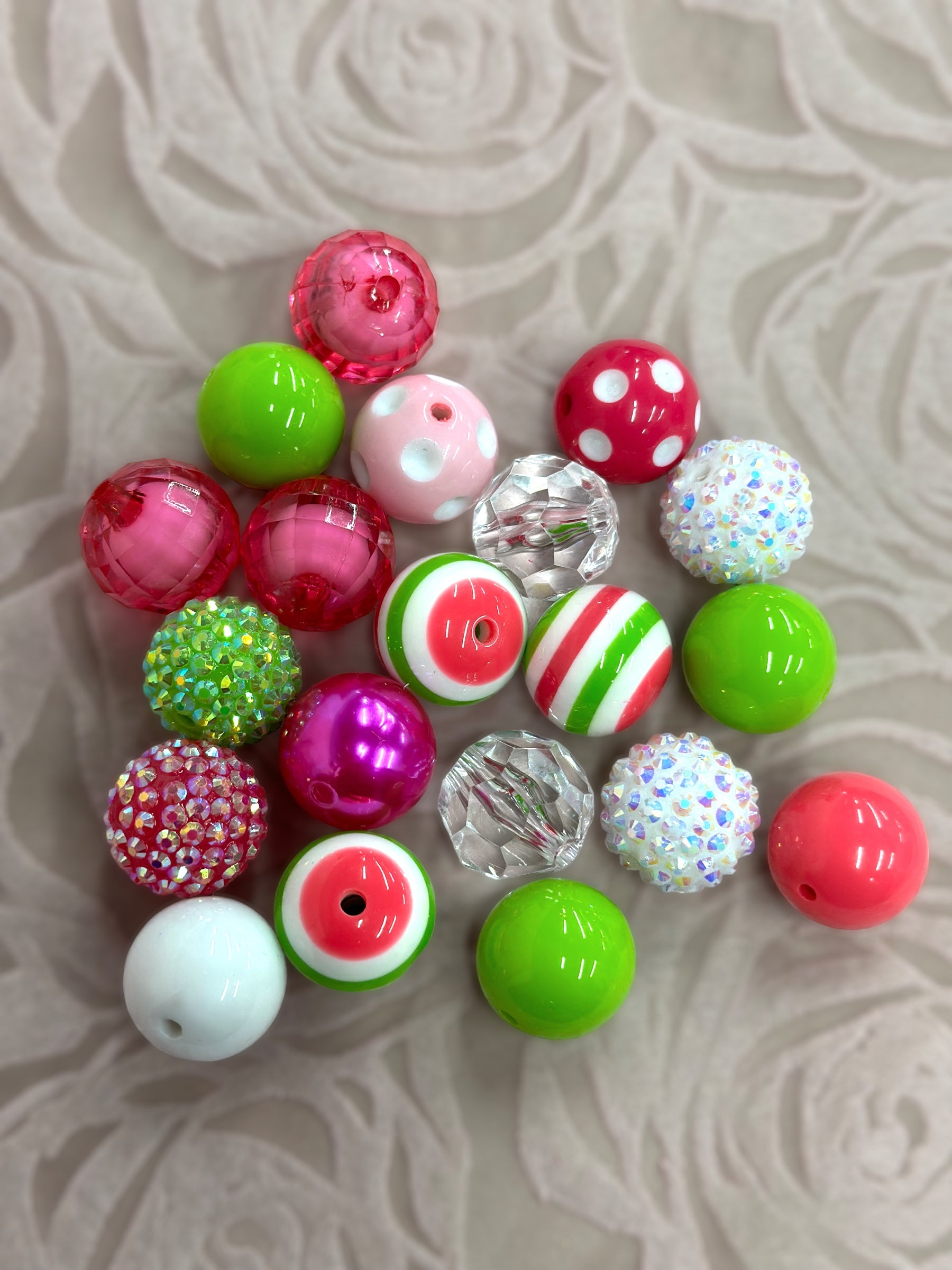 20 mm Bubblegum Beads, 50 pcs/bag. Assorted colors.