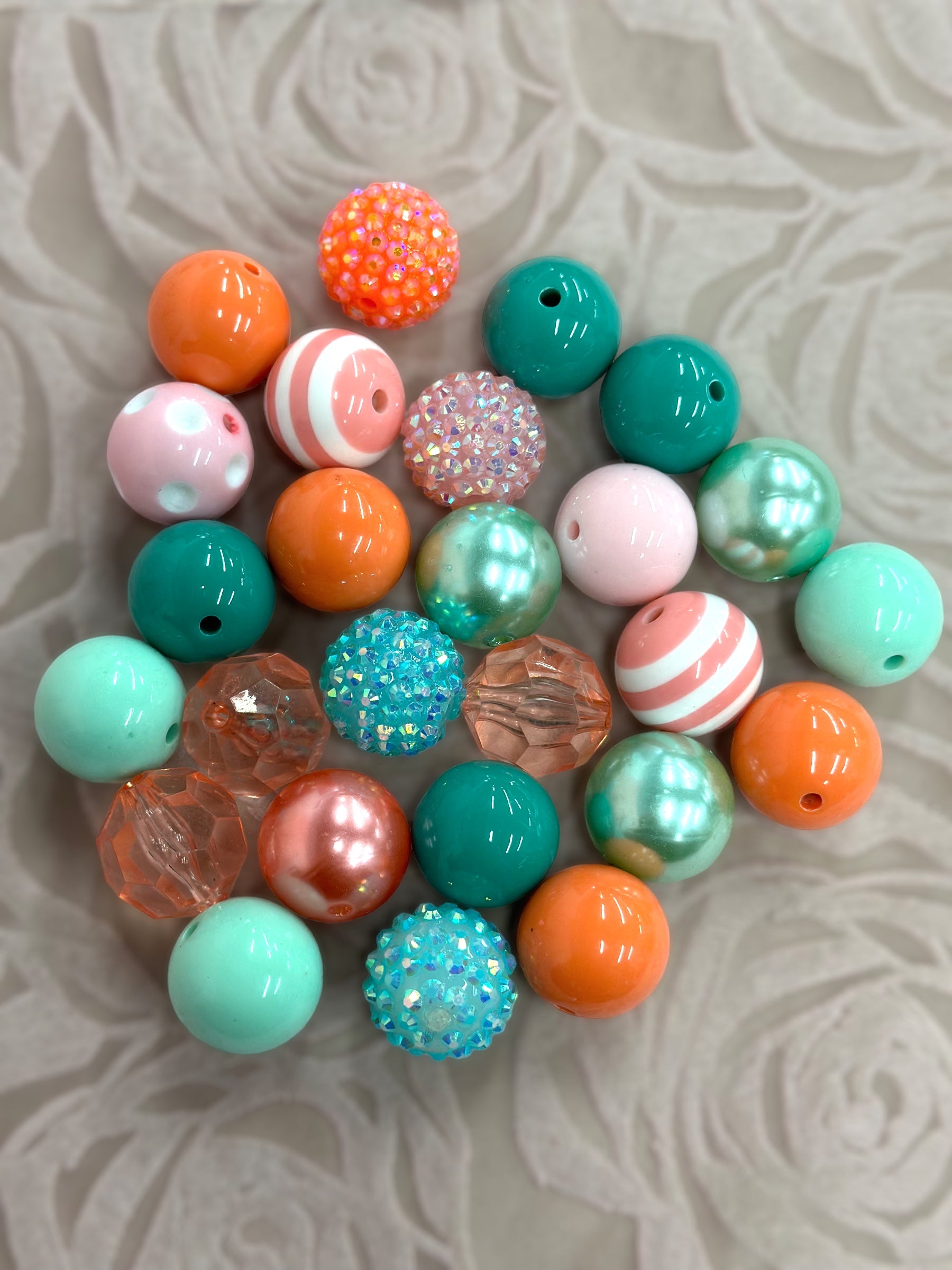 20 mm Bubblegum Beads, 50 pcs/bag. Assorted colors.