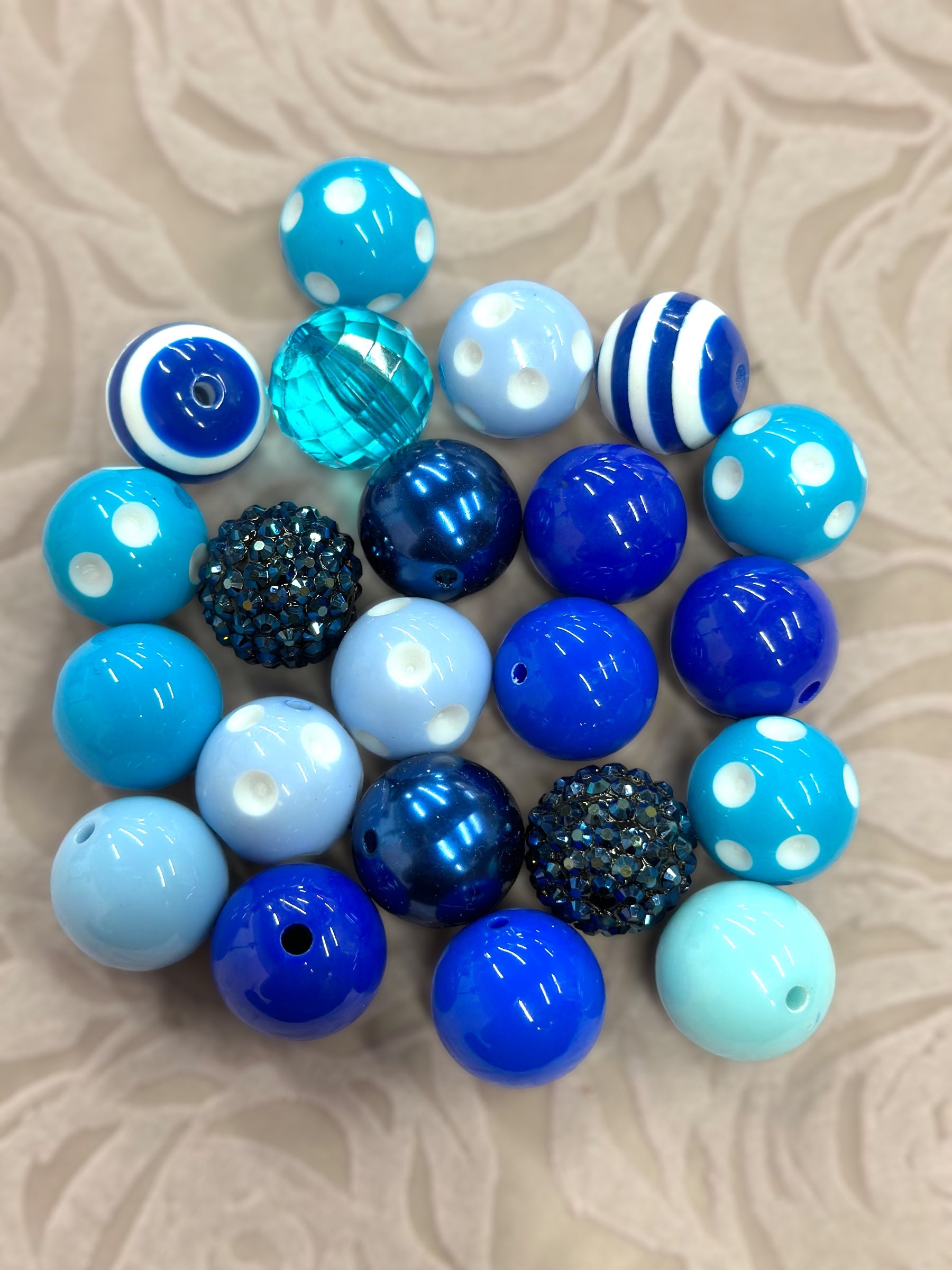 20 mm Bubblegum Beads, 50 pcs/bag. Assorted colors.
