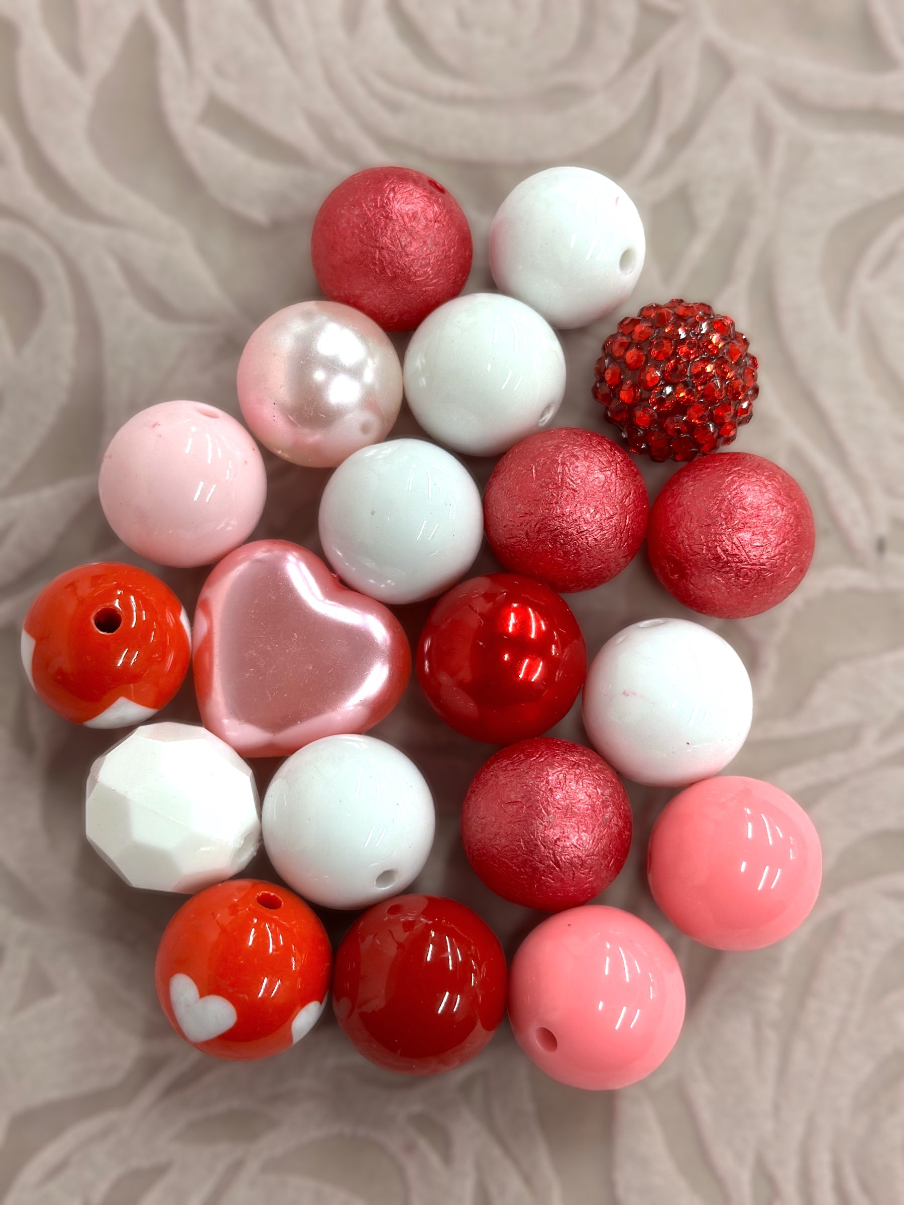 20 mm Bubblegum Beads, 50 pcs/bag. Assorted colors.