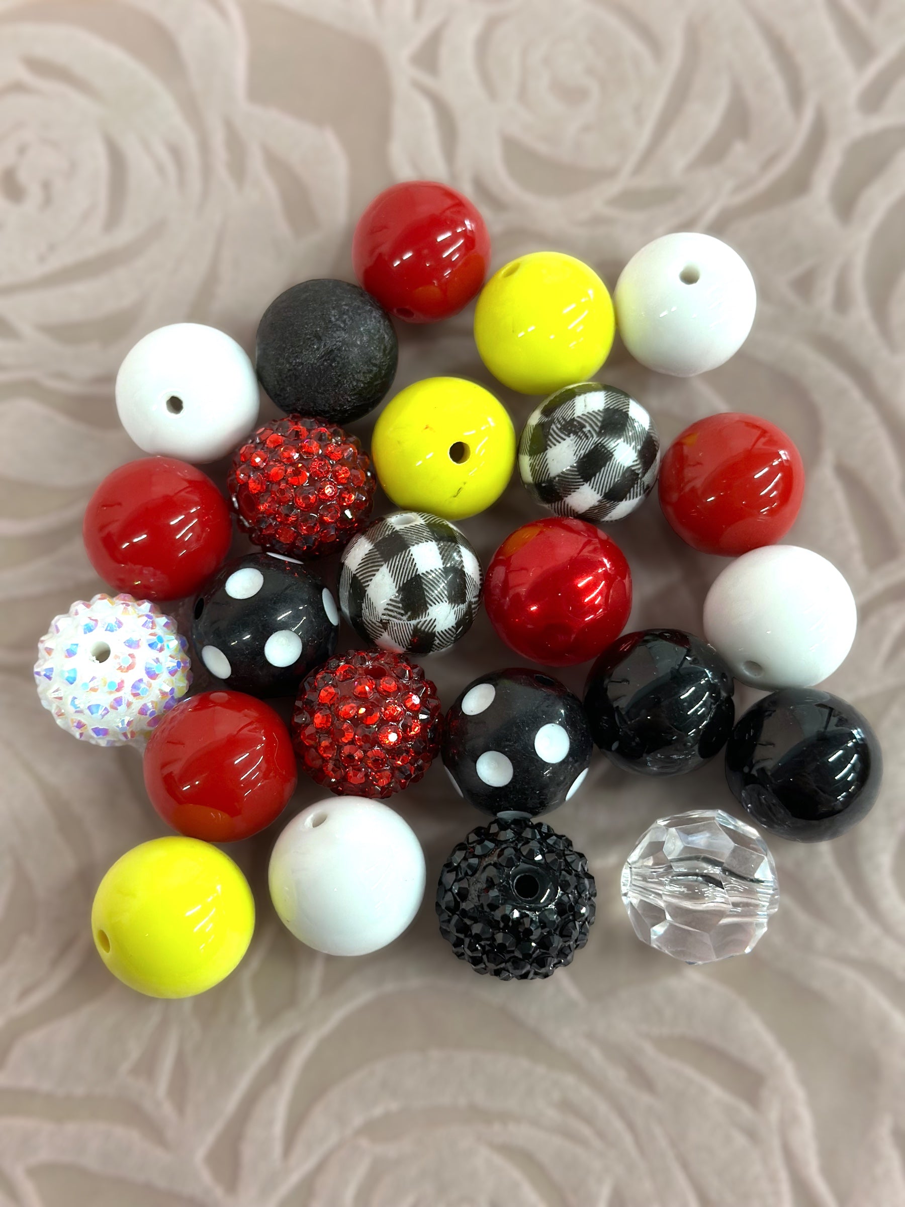 20 mm Bubblegum Beads, 50 pcs/bag. Assorted colors.