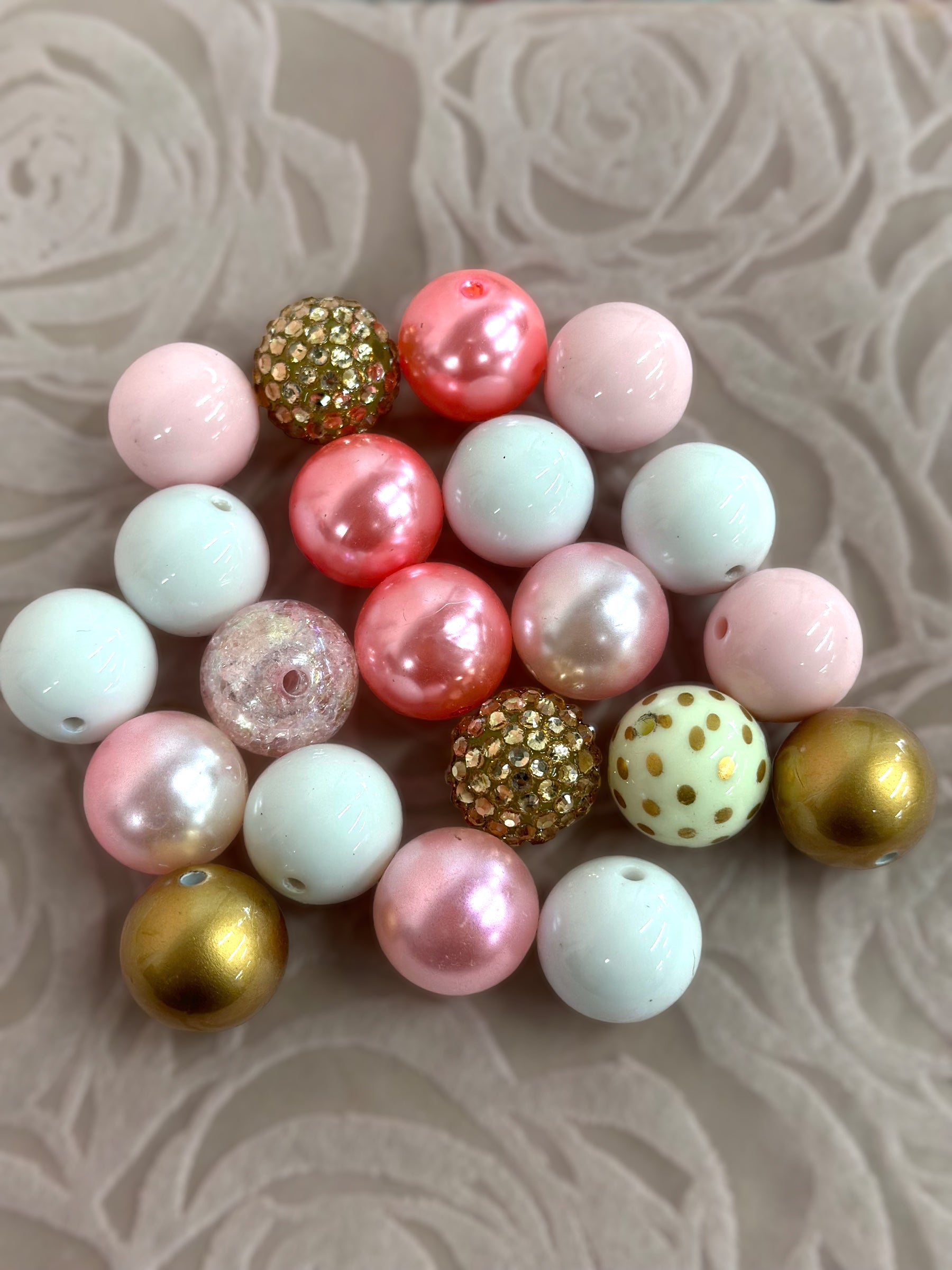 20 mm Bubblegum Beads, 50 pcs/bag. Assorted colors.