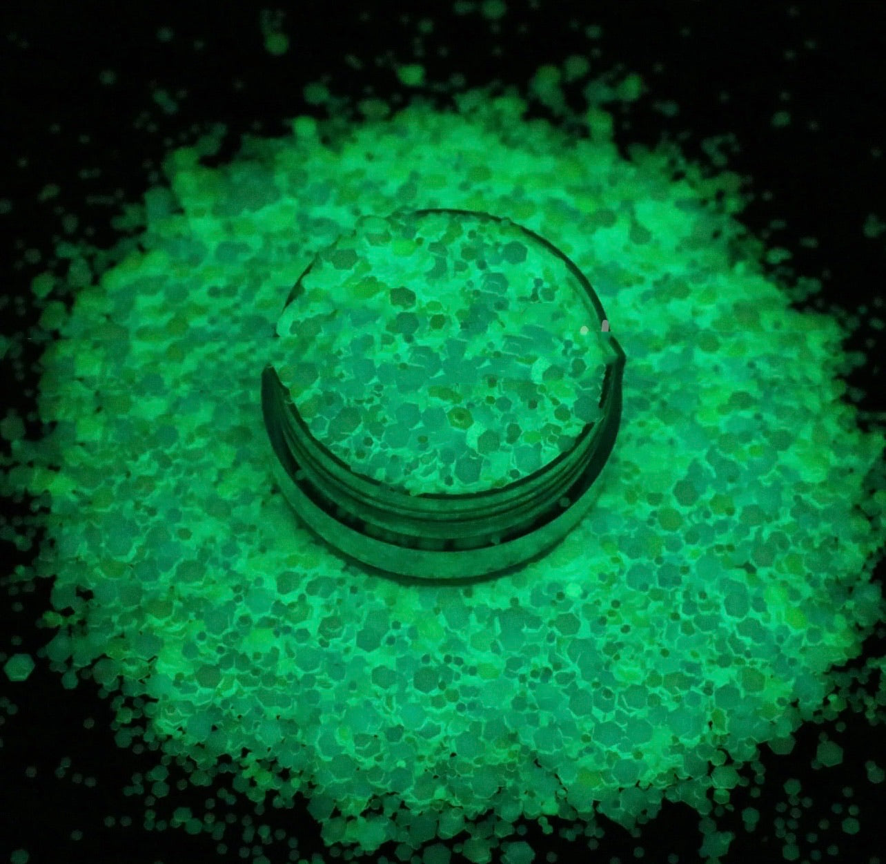 Chunky Mix Glitter, Roxy (Glow in the Dark)