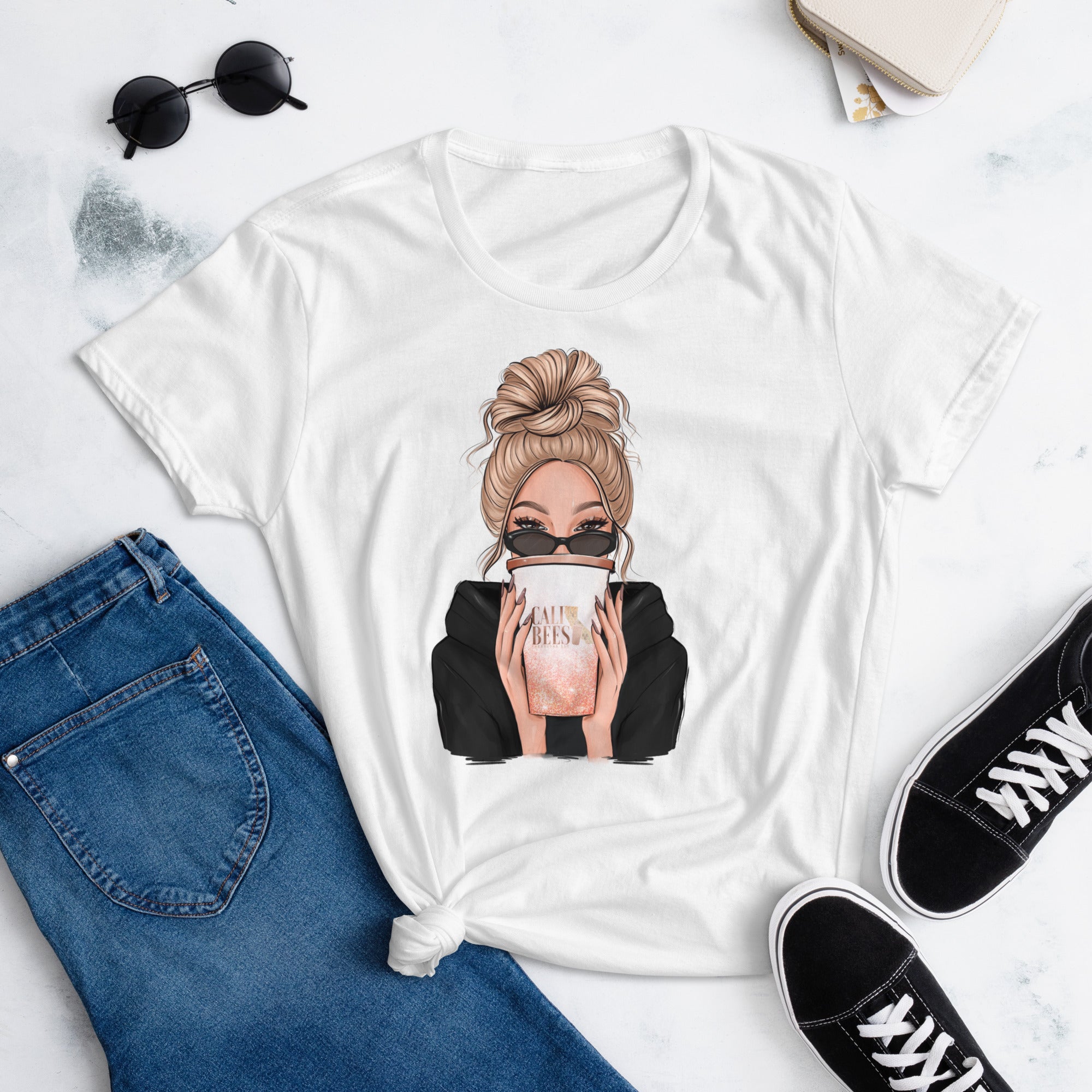 Cali Bees Messy Bun Women's short sleeve T-Shirt